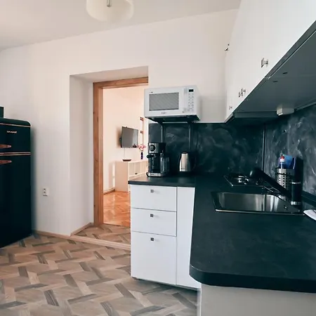 Apartment New *